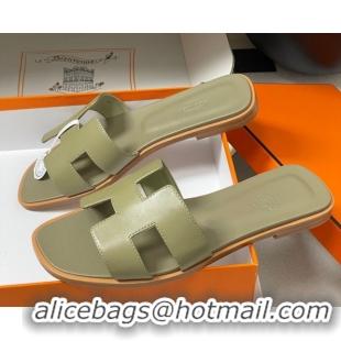 Best Price Hermes Oran Classic Flat Slides Sandal in Smooth Calfskin Khaki 2025 H081803