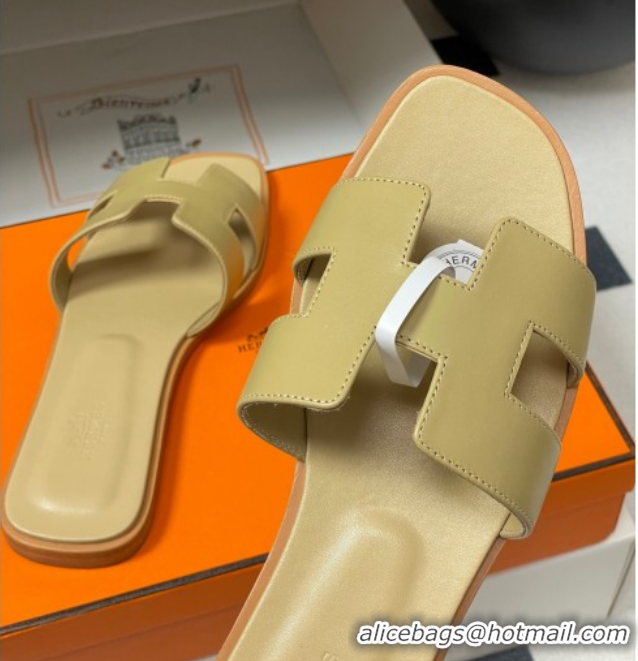 Shop Duplicate Hermes Oran Classic Flat Slides Sandal in Smooth Calfskin Beige 2025 H081803