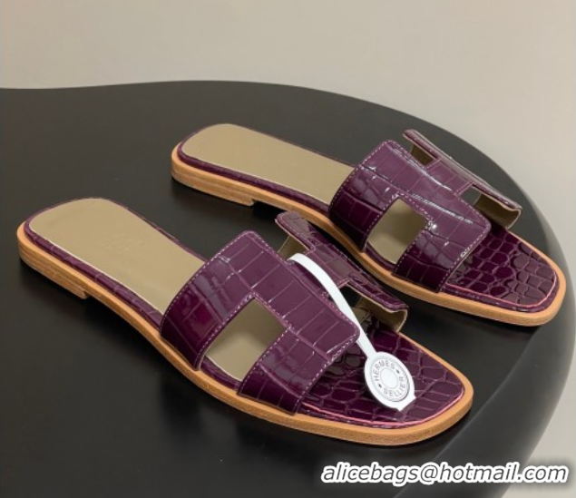Good Quality Hermes Oran Classic Flat Slides Sandal in Crocodile Embossed Calfskin Dark Purple 2025 H081803