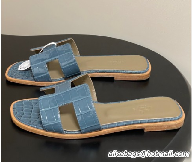 Luxurious Hermes Oran Classic Flat Slides Sandal in Crocodile Embossed Calfskin Blue 2025 H081803