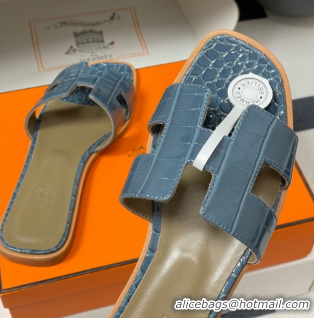 Luxurious Hermes Oran Classic Flat Slides Sandal in Crocodile Embossed Calfskin Blue 2025 H081803
