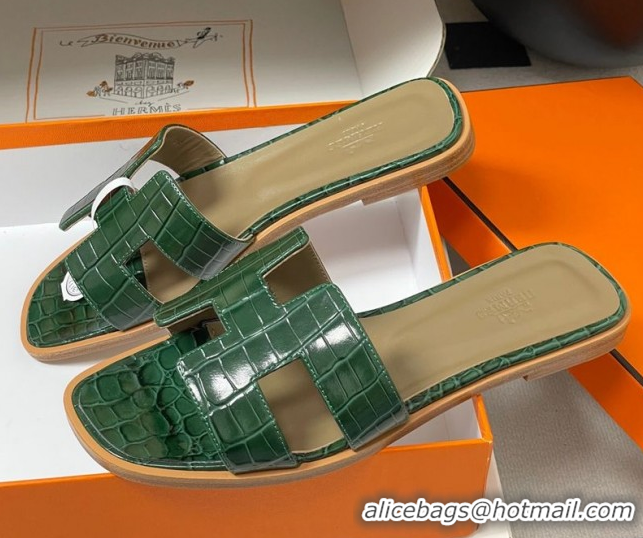 Good Product Hermes Oran Classic Flat Slides Sandal in Crocodile Embossed Calfskin Green 2025 H081803