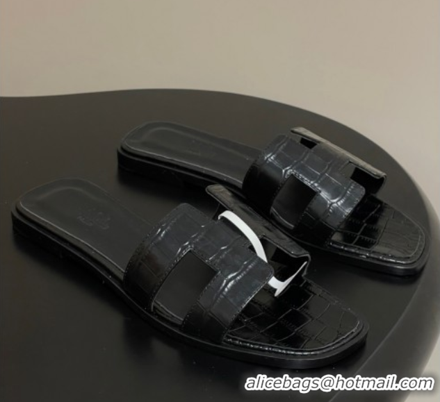 Charming Hermes Oran Classic Flat Slides Sandal in Stone Embossed Calfskin Black 2025 H081803
