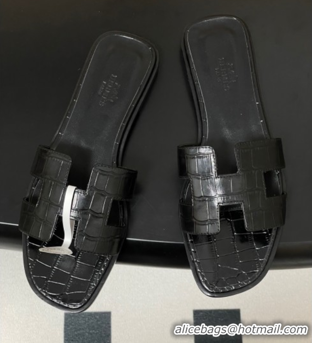 Charming Hermes Oran Classic Flat Slides Sandal in Stone Embossed Calfskin Black 2025 H081803