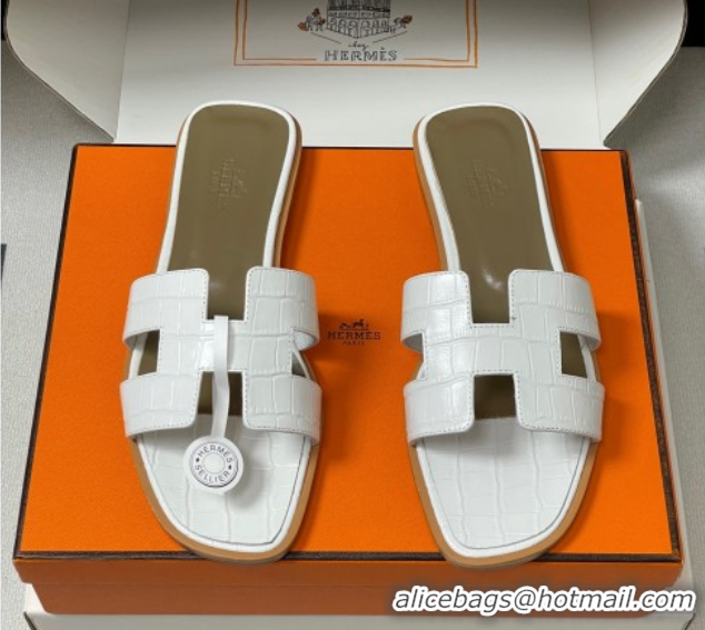 Popular Style Hermes Oran Classic Flat Slides Sandal in Stone Embossed Calfskin White 2025 H081803