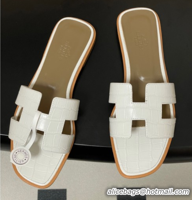Popular Style Hermes Oran Classic Flat Slides Sandal in Stone Embossed Calfskin White 2025 H081803