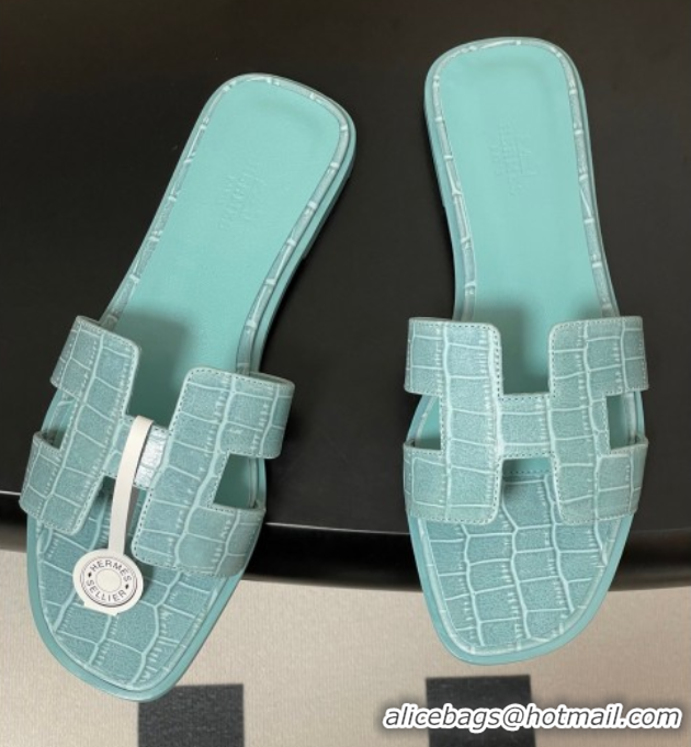 Cheap Price Hermes Oran Classic Flat Slides Sandal in Stone Embossed Calfskin Light Blue H081803