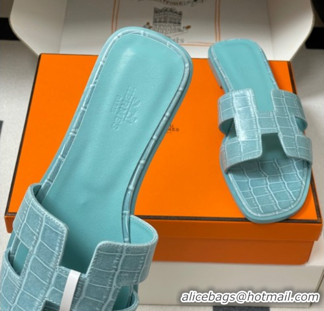 Cheap Price Hermes Oran Classic Flat Slides Sandal in Stone Embossed Calfskin Light Blue H081803