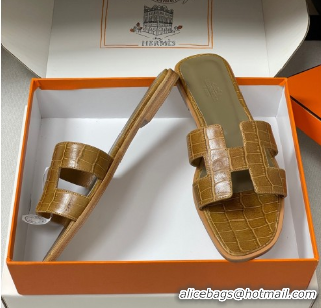 Top Design Hermes Oran Classic Flat Slides Sandal in Stone Embossed Calfskin Brown 2025 H081803