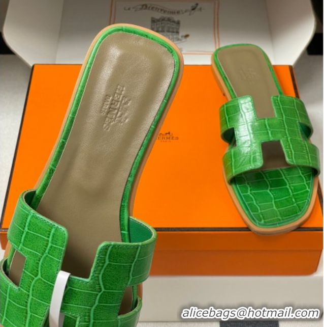 Stylish Hermes Oran Classic Flat Slides Sandal in Stone Embossed Calfskin Green 2025 H081803