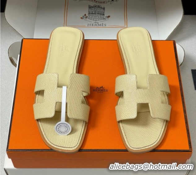 Duplicate Hermes Oran Classic Flat Slides Sandal in Lizard Embossed Calfskin Yellow 2025 H081803