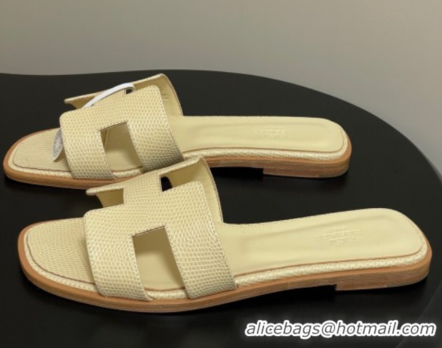 Duplicate Hermes Oran Classic Flat Slides Sandal in Lizard Embossed Calfskin Yellow 2025 H081803