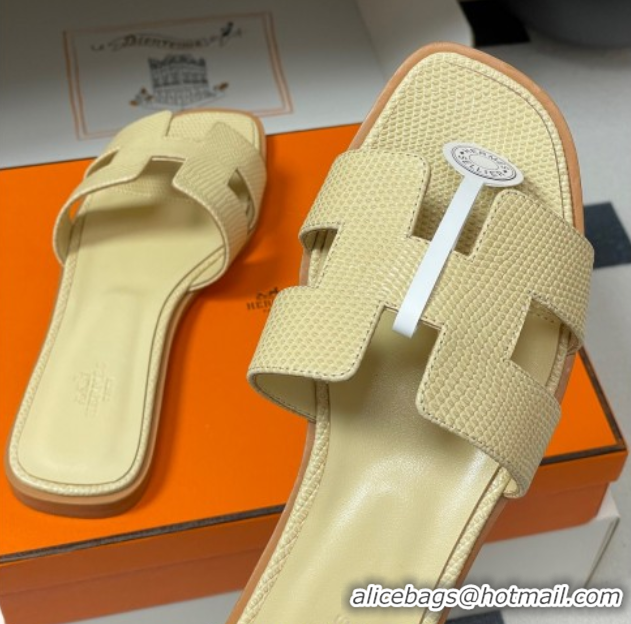Duplicate Hermes Oran Classic Flat Slides Sandal in Lizard Embossed Calfskin Yellow 2025 H081803