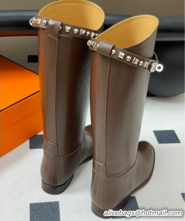 Best Grade Hermes Jumping Boots in Calfskin with Studs Kelly Strap Taupe 2025 H082002 0820017