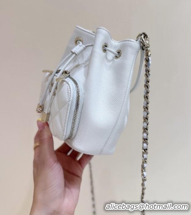Top Grade Chanel Clutch with Chain in Grained Shiny Calfskin AP4775 White 2025 Top Quality