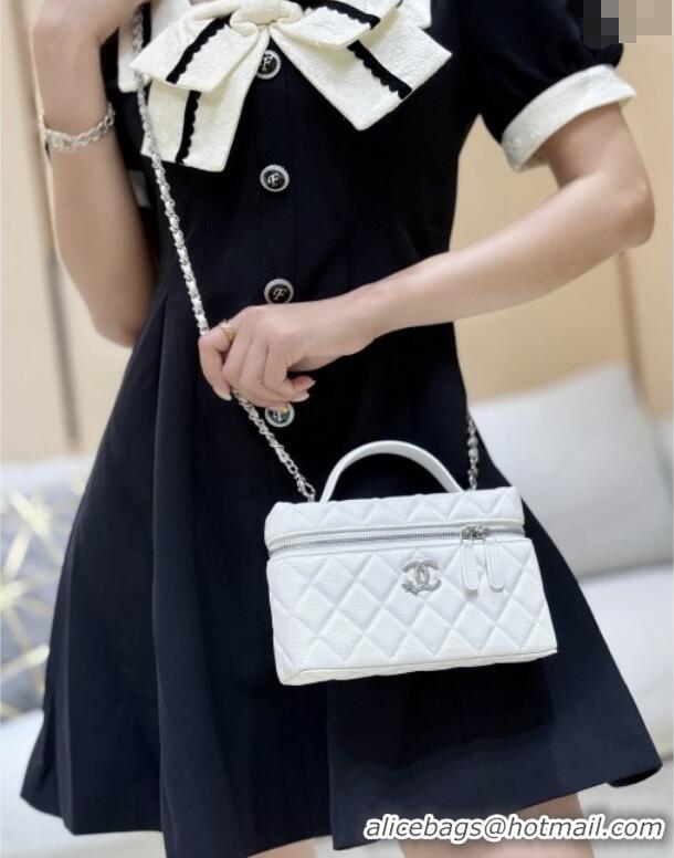 Well Crafted Chanel Shiny Grained Calfskin Vanity with Chain and Star AP4854 White 2025 Top Quality