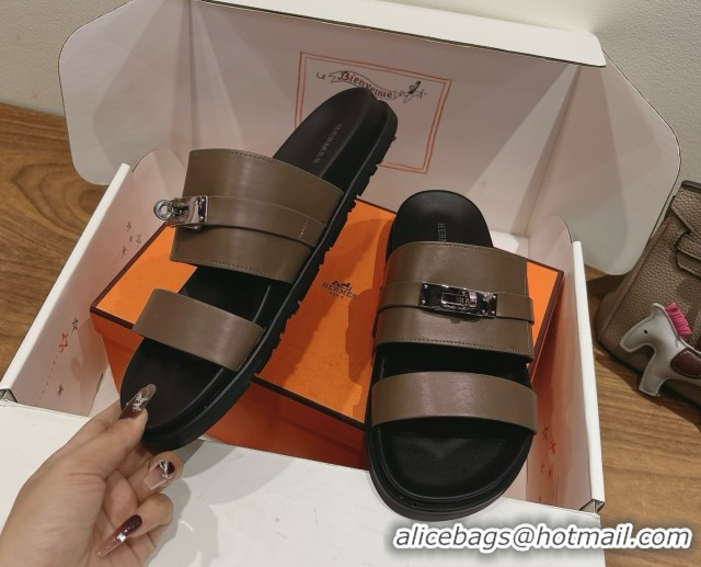 Good Looking Hermes Jackson Flat Slides Sandal in Smooth Calfskin Khaki 2025 H082008 0820089