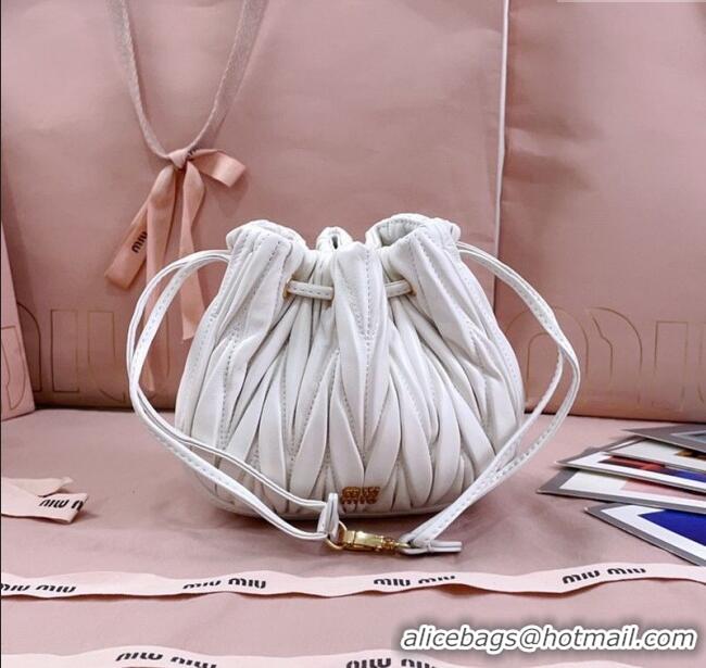 Good Looking Miu Miu Matelasse Nappa Leather Pouch 5ND022 White 2025