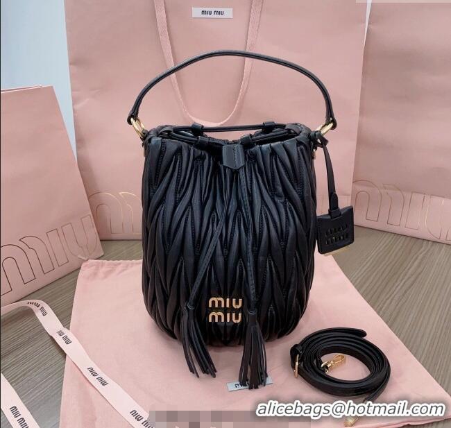 Good Product Miu Miu Matelasse nappa leather bucket bag 5BE084 Black 2025