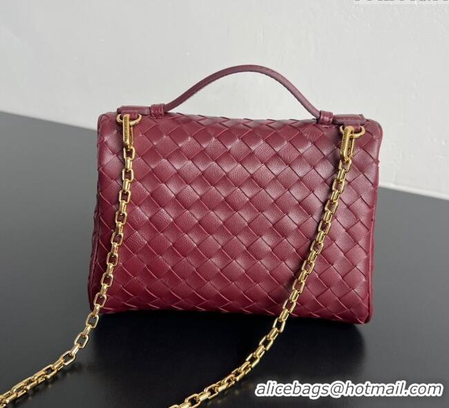 Trendy Design Bottega Veneta Small Soft Vanity Bag in Intrecciato Leather 843800 Barolo Red 2025