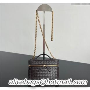 Top Grade Bottega Veneta Small Soft Vanity Bag in Intrecciato Leather 843800 Fondant Brown 2025