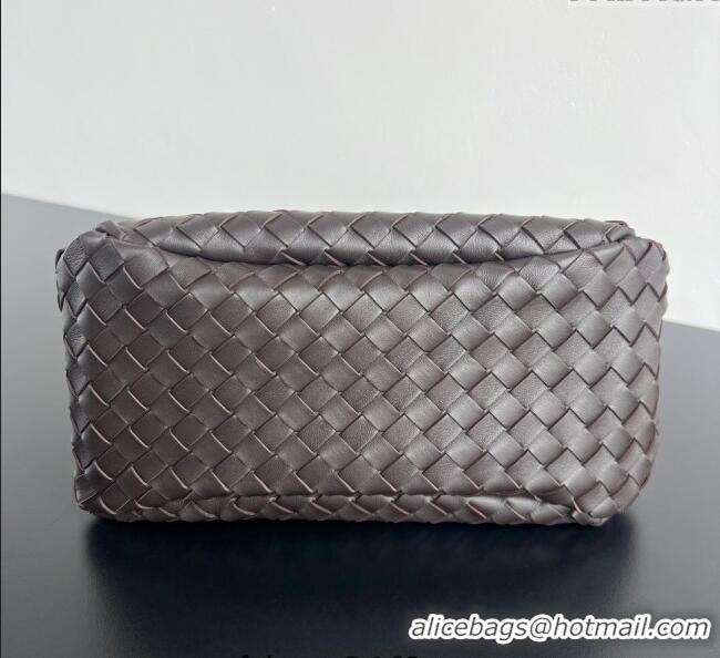 Pretty Style Bottega Veneta Campana Shoulder Bag in Intrecciato Leather 844249 Fondant Brown 2025