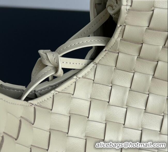 Well Crafted Bottega Veneta Campana Shoulder Bag in Intrecciato Leather 844249 Sea Salt 2025