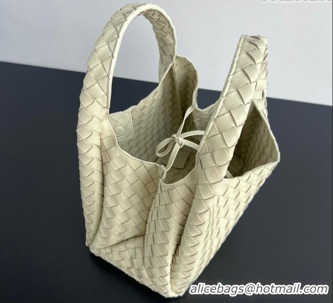 Well Crafted Bottega Veneta Campana Shoulder Bag in Intrecciato Leather 844249 Sea Salt 2025