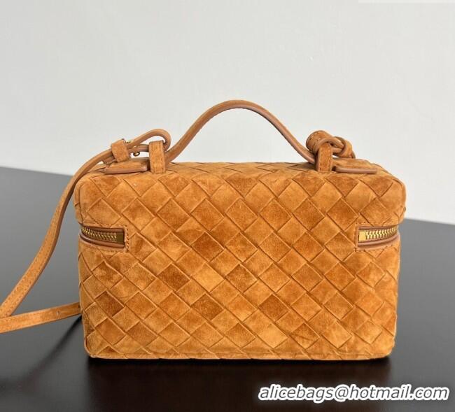 Luxury Cheap Bottega Veneta Bang Bang Vanity Case in Intrecciato Suede 789109 Amber Brown 2025