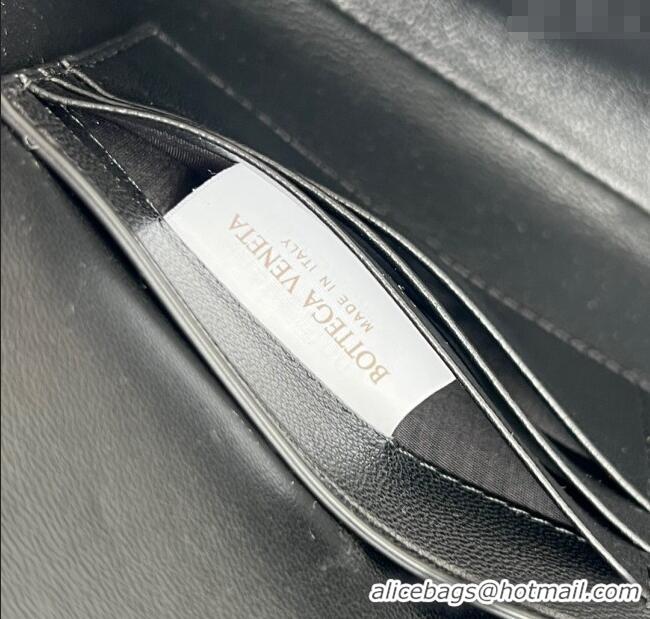 Good Product Bottega Veneta Andiamo Daisy Long Clutch Bag in Intrecciato Leather 836810 Black 2025