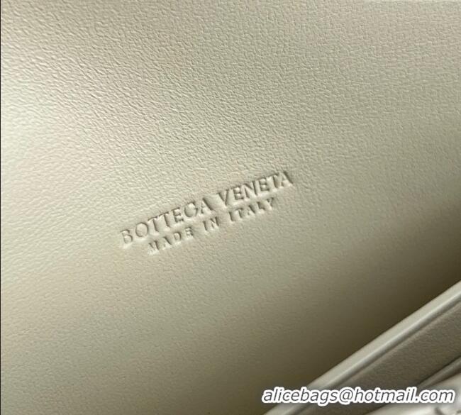 Good Taste Bottega Veneta Andiamo Daisy Long Clutch Bag in Intrecciato Leather 836810 Sea Salt 2025