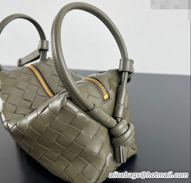 Buy Fashionable Bottega Veneta Small Loop Cross-Body Bag in Intrecciato Leather 796615 Cypress Green 2025