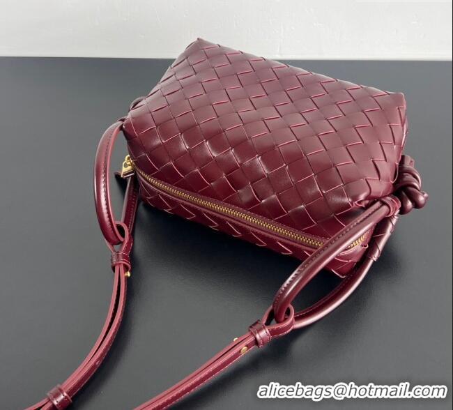 Top Design Bottega Veneta Small Loop Cross-Body Bag in Intrecciato Leather 796615 Barolo Red 2025