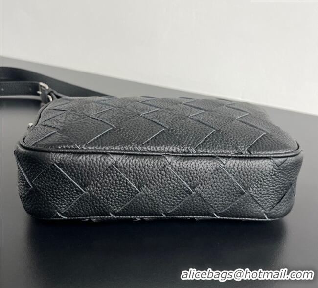 Unique Style Bottega Veneta Mens Small Camera Bag in Grained Intrecciato Leather 755923 Black 2025
