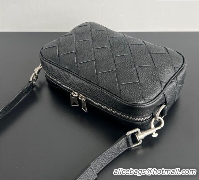 Unique Style Bottega Veneta Mens Small Camera Bag in Grained Intrecciato Leather 755923 Black 2025