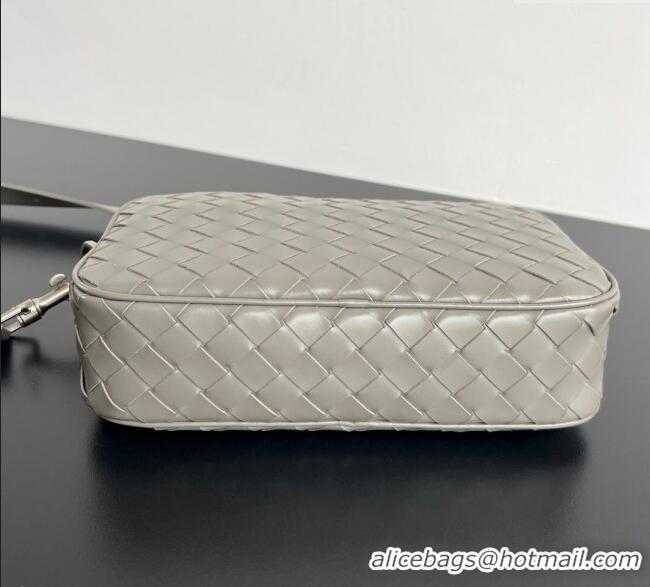 Promotional Bottega Veneta Men's Small Camera Bag in Intrecciato Leather 755923 Misty Rain 2025