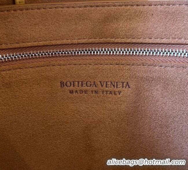 Trendy Design Bottega Veneta Men's Arco Camera Bag Bag in Intrecciato Leather 731165 Cassawa Yellow 2025