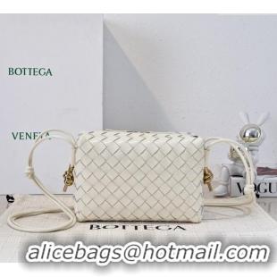 Low Cost Bottega Veneta Loop Camera Bag in Intrecciato Leather 723548 White 2025