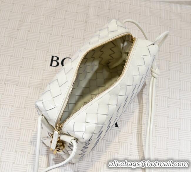Low Cost Bottega Veneta Loop Camera Bag in Intrecciato Leather 723548 White 2025