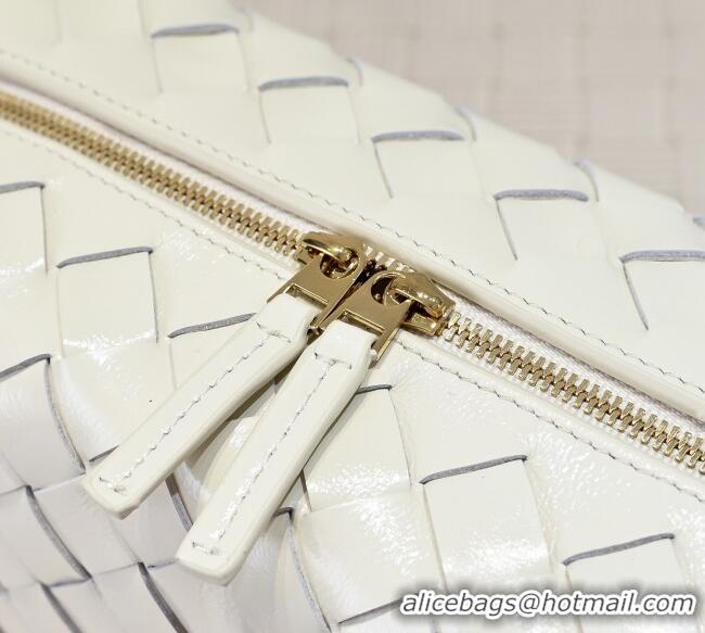 Low Cost Bottega Veneta Loop Camera Bag in Intrecciato Leather 723548 White 2025
