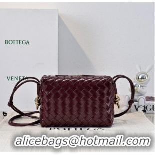 Luxury Discount Bottega Veneta Loop Camera Bag in Intrecciato Leather 723548 Burgundy 2025
