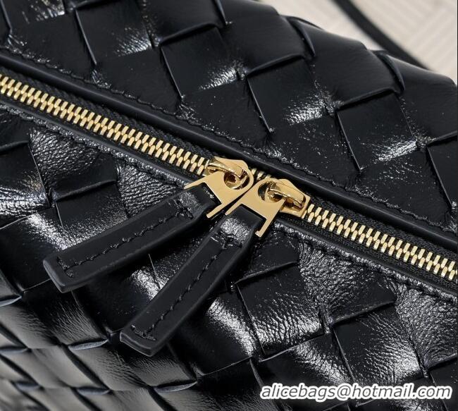 Best Price Bottega Veneta Loop Camera Bag in Intrecciato Leather 723548 Black 2025