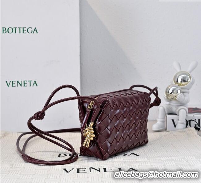 Modern Classic Bottega Veneta Mini Loop Camera Bag in Intrecciato Leather 723547 Burgundy 2025