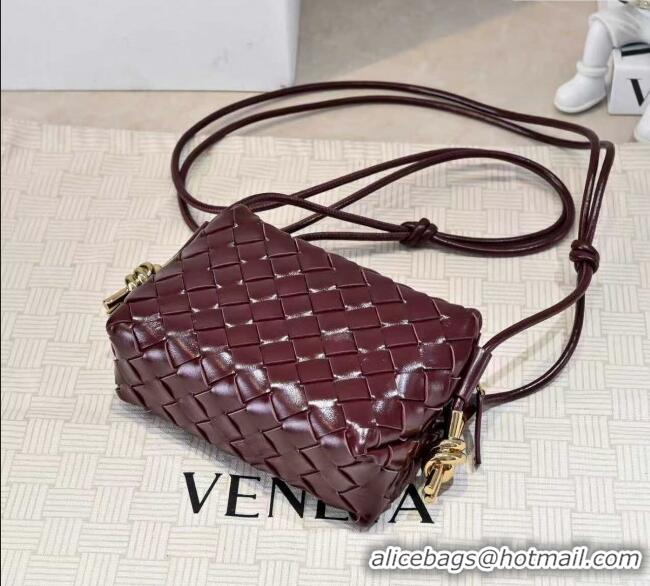 Modern Classic Bottega Veneta Mini Loop Camera Bag in Intrecciato Leather 723547 Burgundy 2025
