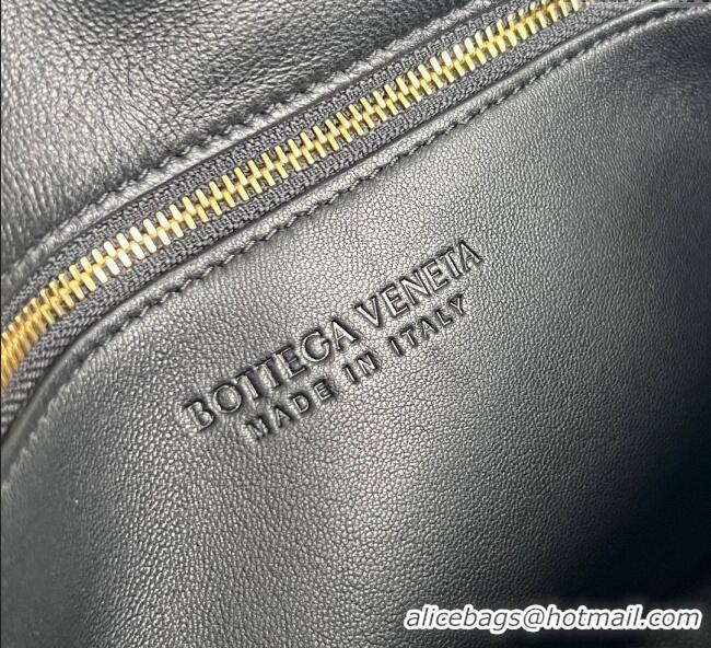 Market Sells Bottega Veneta Madison bag in Supple Lambskin 836296 Black 2025
