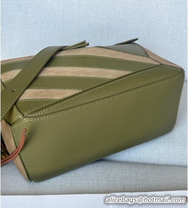 Top Design Loewe Small Puzzle bag in classic calfskin and suede L5007 Olive Green/Gold 2025 (No Charm)