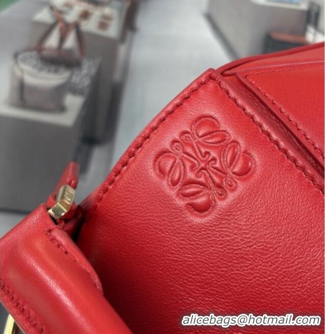 Luxury Classic Loewe Small Featherlight Puzzle Bag In Nappa Lambskin L5011 Red 2025