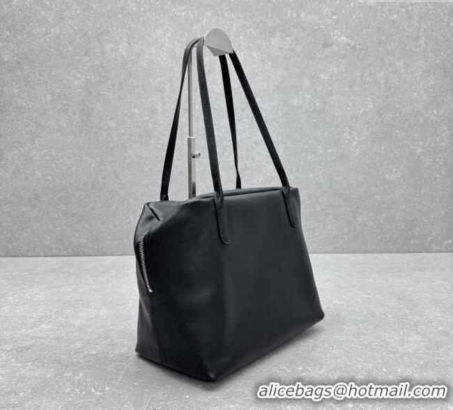Classic Specials The Row Henri Shoulder Bag in Smooth Leather 1884 Black 2025