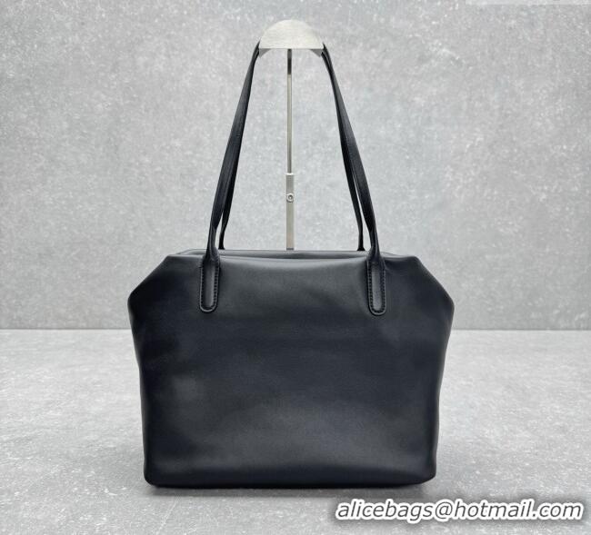 Classic Specials The Row Henri Shoulder Bag in Smooth Leather 1884 Black 2025