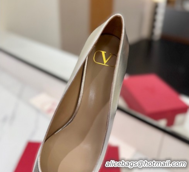 Good Quality Valentino VLogo Signature Pumps 4.5cm in Calfskin Leather and Strass Silver VA082102
